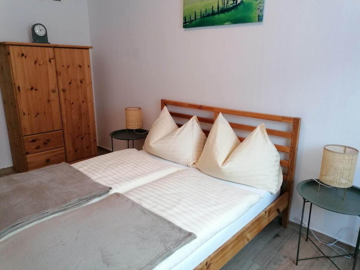 Apartma Angi Apartment โอเบอร์ทราวน์ ภายนอก รูปภาพ